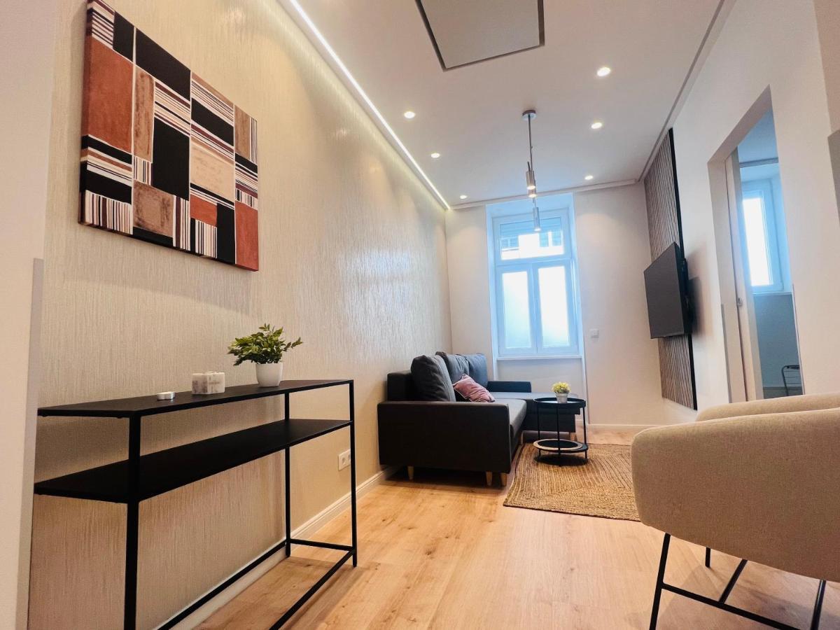 Zeus Design Apartment Schlosspark Schoenbrunn Wenen Buitenkant foto