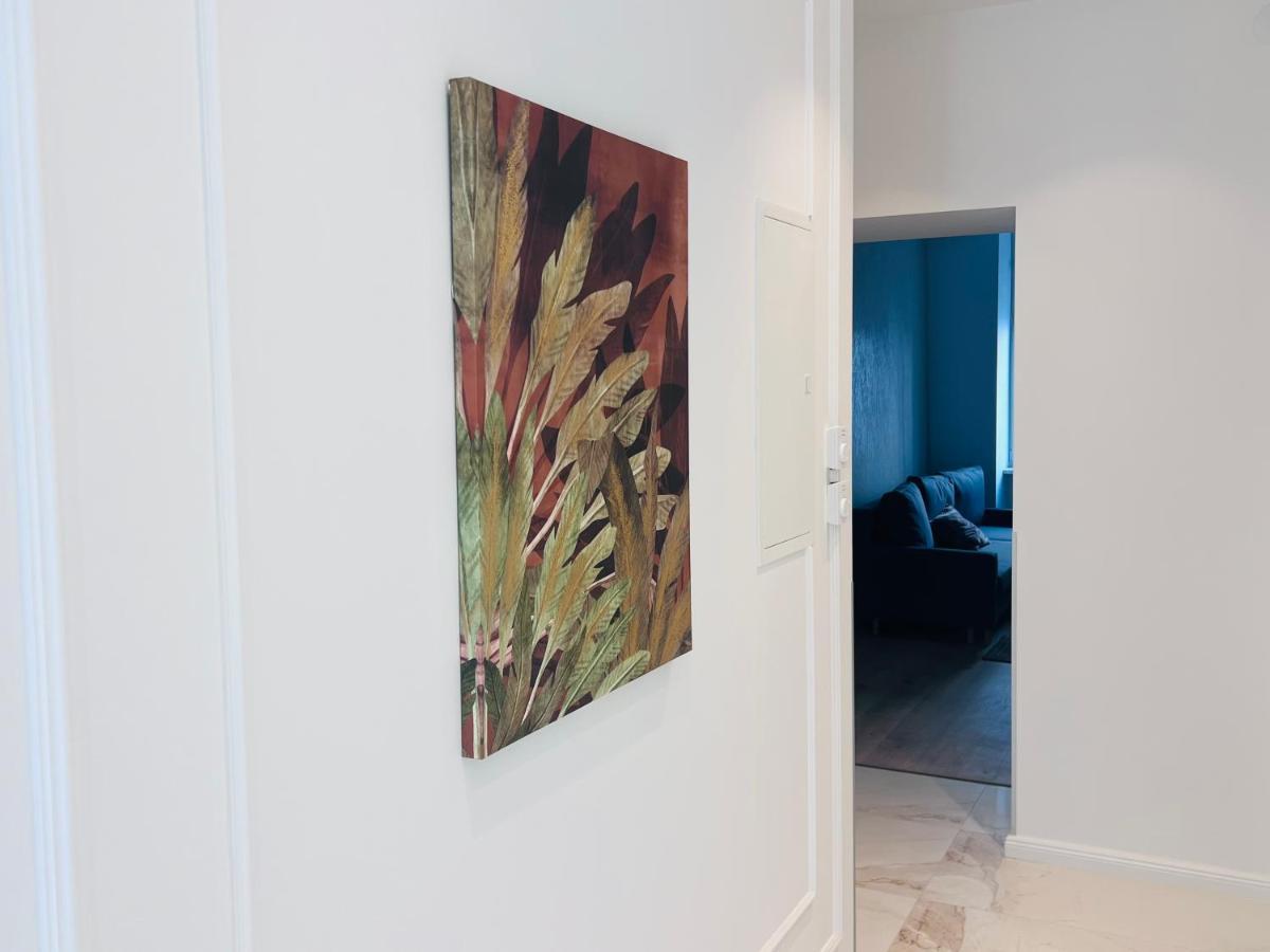 Zeus Design Apartment Schlosspark Schoenbrunn Wenen Buitenkant foto